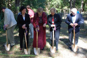ground_breaking_nov_2010